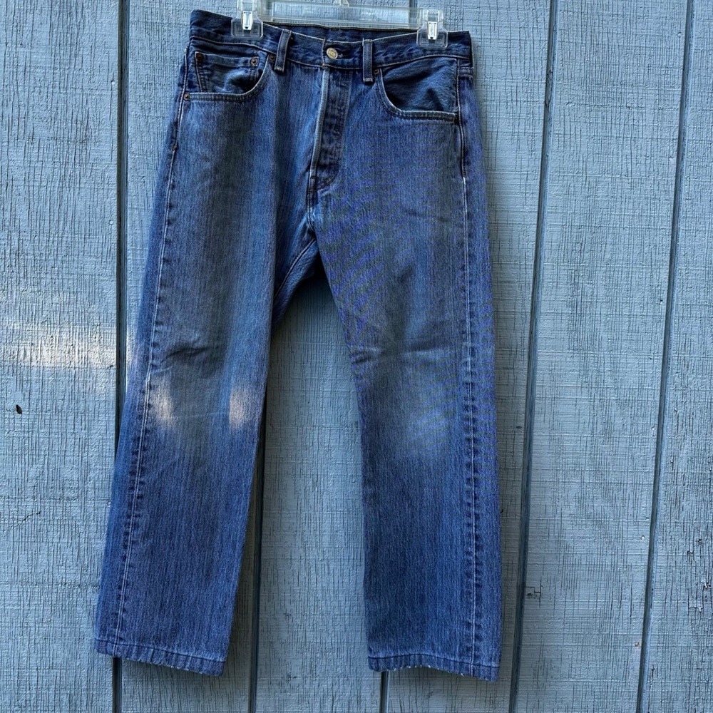 Levi's 501 Button Fly Jeans Womens 31x30 Light Wash Denim Classic Fit‎ READ